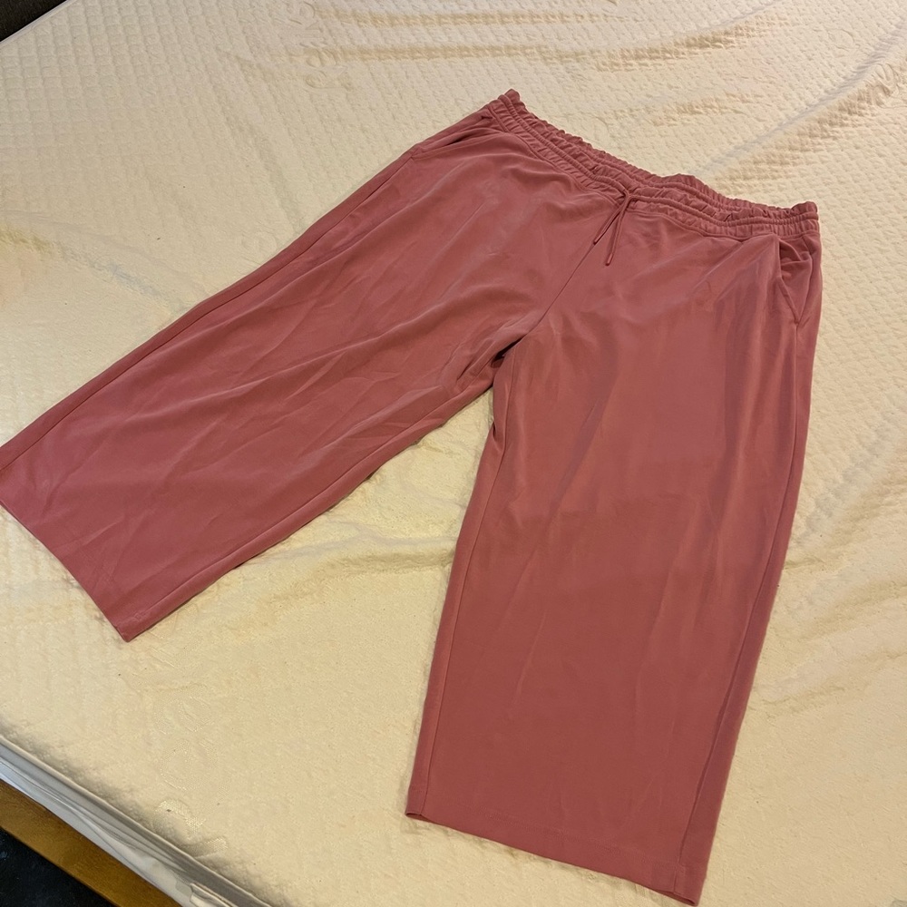 Athleta Seasoft Straight Drawstring Pants